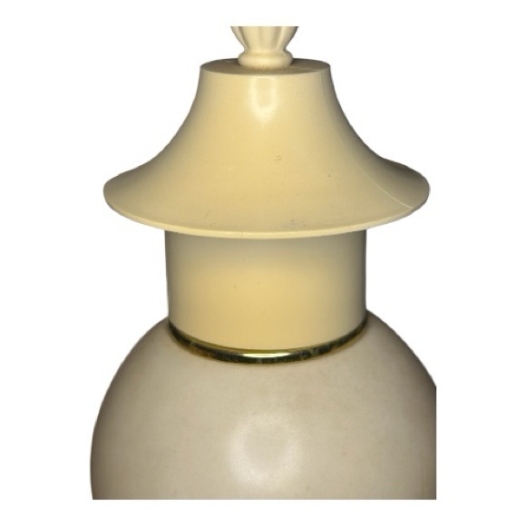 Vintage Avon "Imperial Garden" cologne mist bottle - Picture 6 of 6